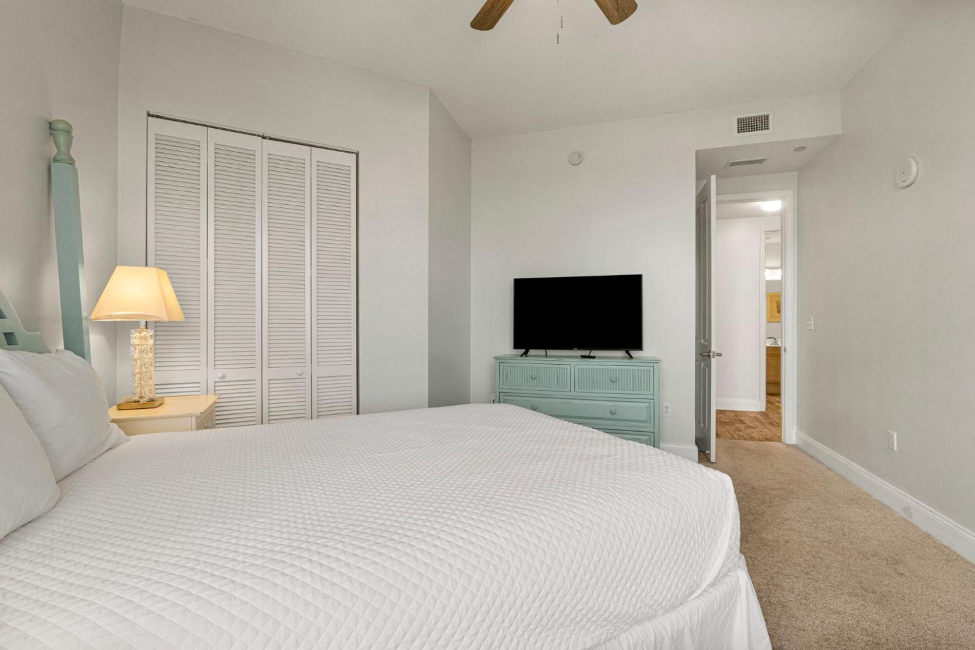Aqua 2209 Apartment *
